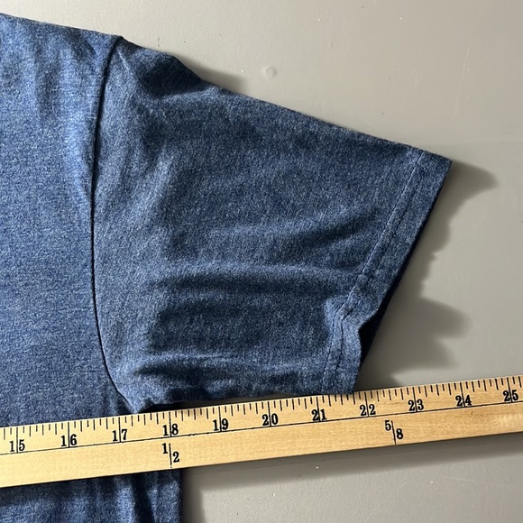 Netflix Stranger Things Men’s Blue Short Sleeves U-Neck Graphic T-shirt Size M - Picture 4 of 8